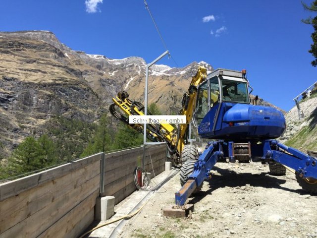 S2 Terrbohr in Bohrposition an Kante